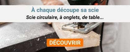 Découpe de bois à la scie sauteuse